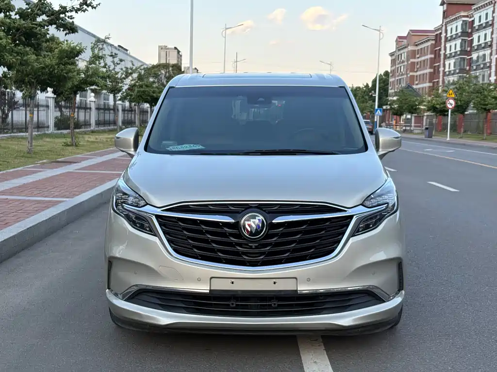 Buick GL8 2020