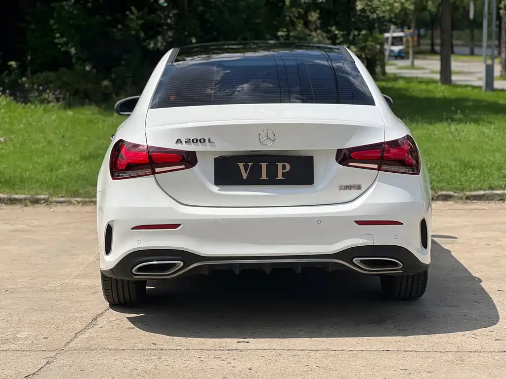 Mercedes-Benz A-Class — миниатюра 8