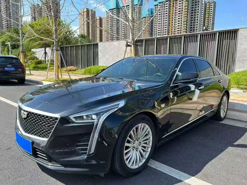 CADILLAC CT6