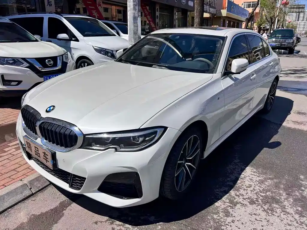 BMW 3 Series 2022