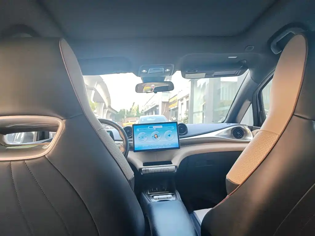 BYD Dolphin — миниатюра 18
