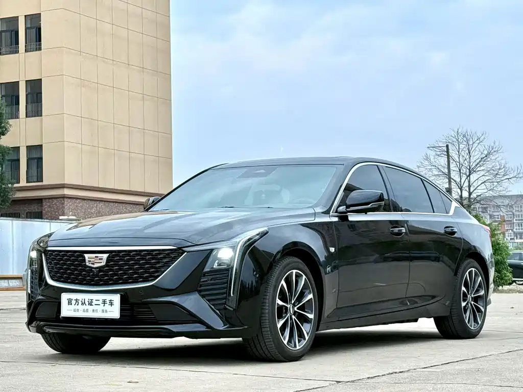 Cadillac CT5 2025