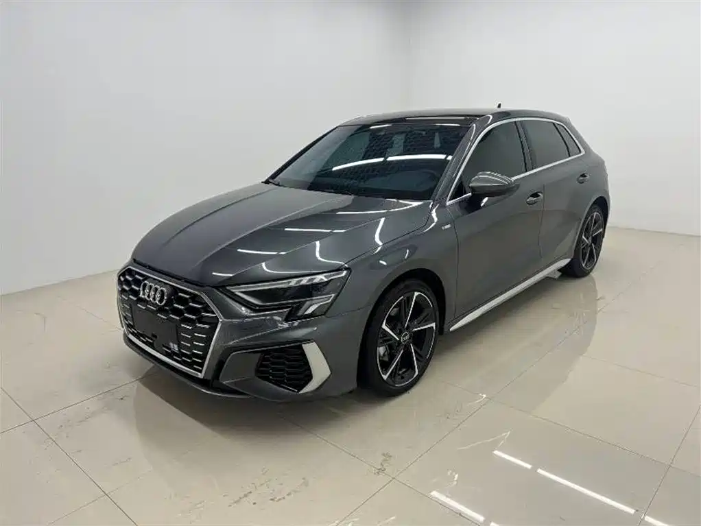 Audi A3 2023 Sportback 35 TFSI Fashion Sport