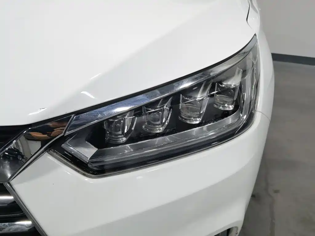 BYD Song — миниатюра 7
