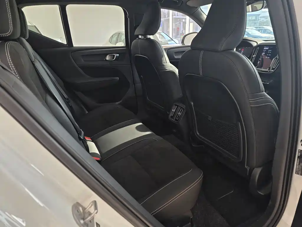 VOLVO XC40 NEW ENERGY