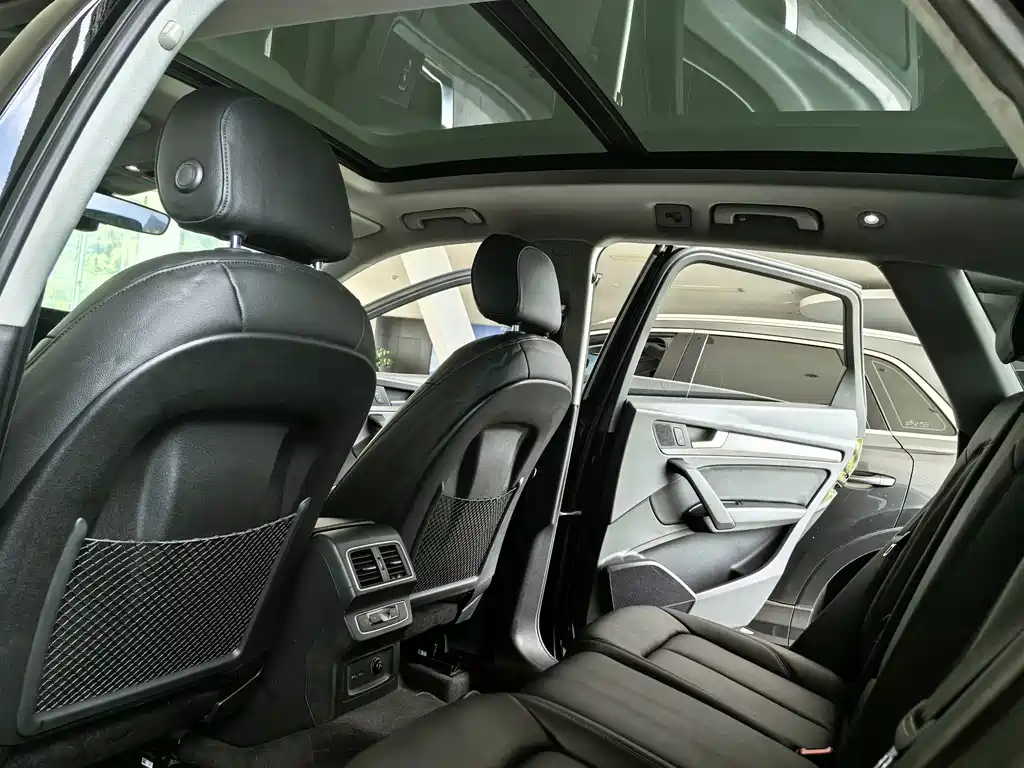 Audi Q5L — миниатюра 9