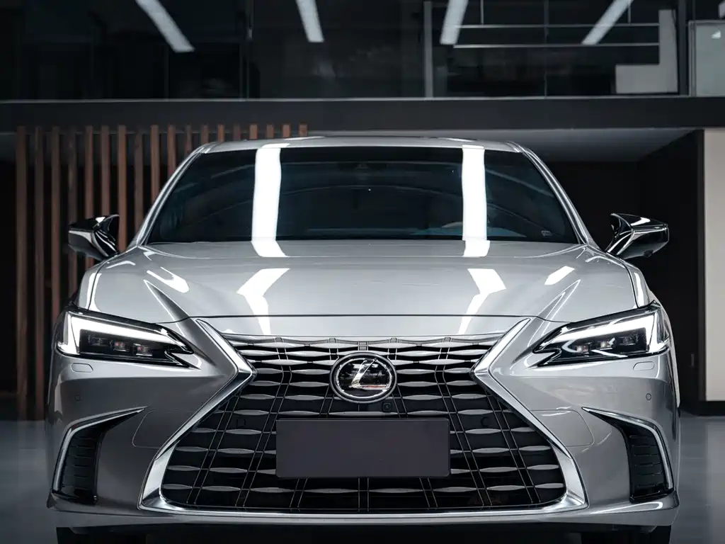 Lexus ES 2025 200 Premium