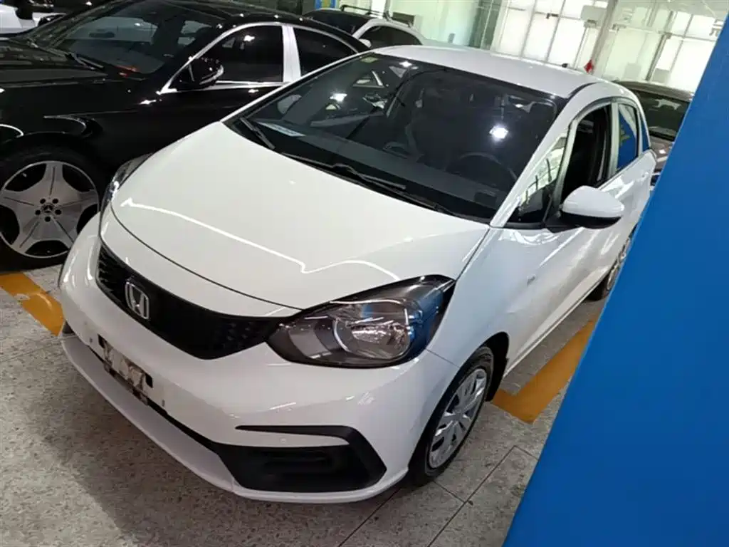 Купить Honda Fit