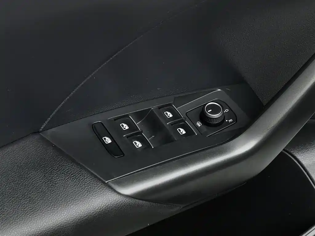 VOLKSWAGEN EXPLORING THE SHADOW