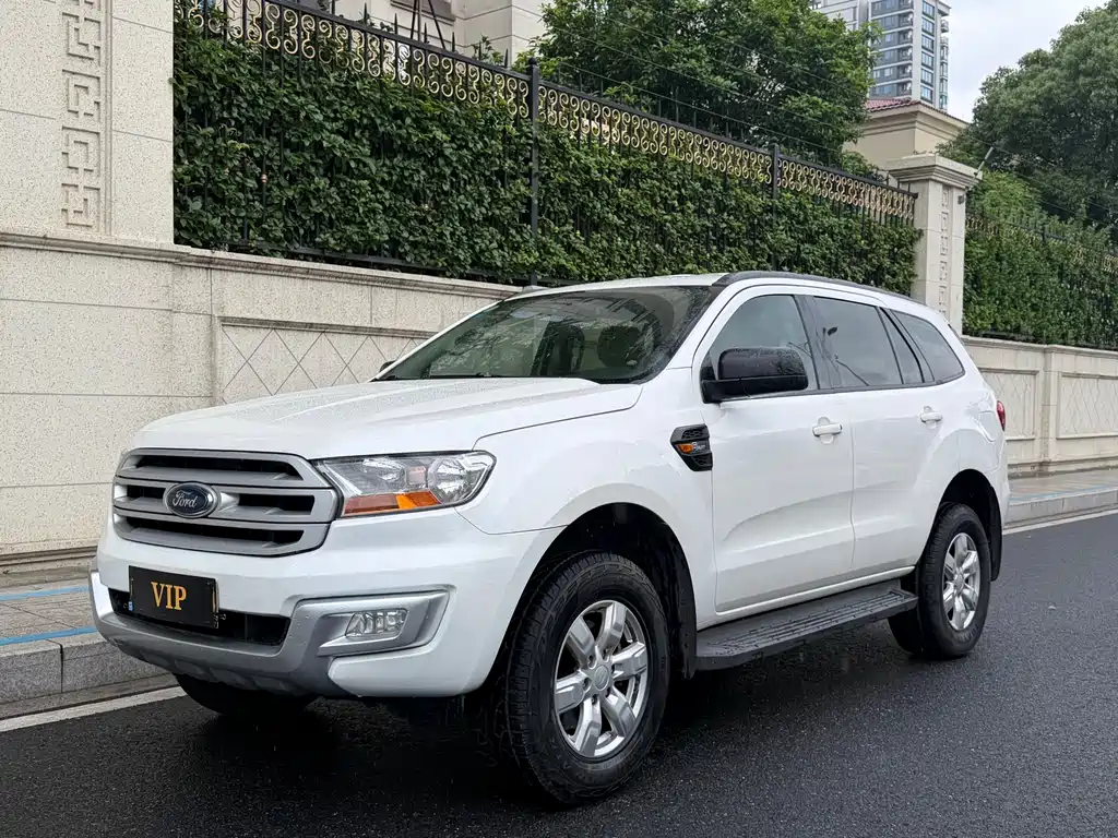 Купить Ford Everest