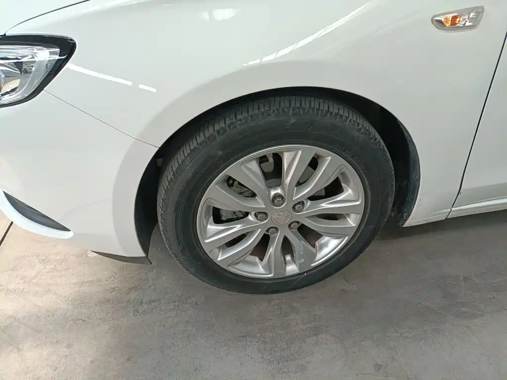 Buick Excelle — миниатюра 23