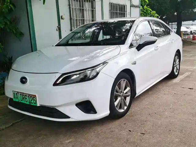 2020 GAC Aion S