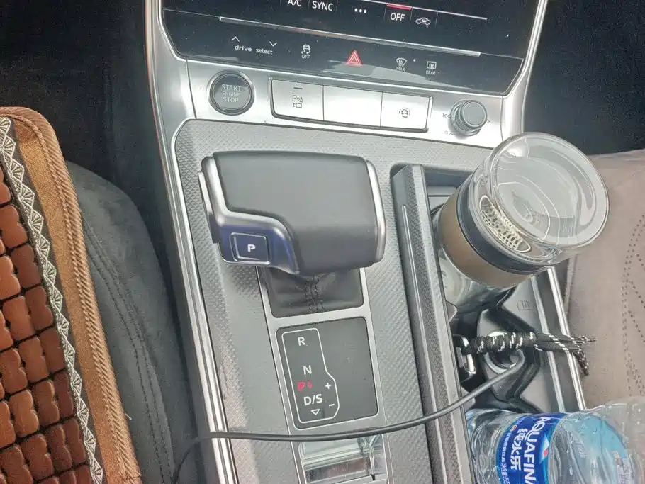 Audi A6L — миниатюра 16