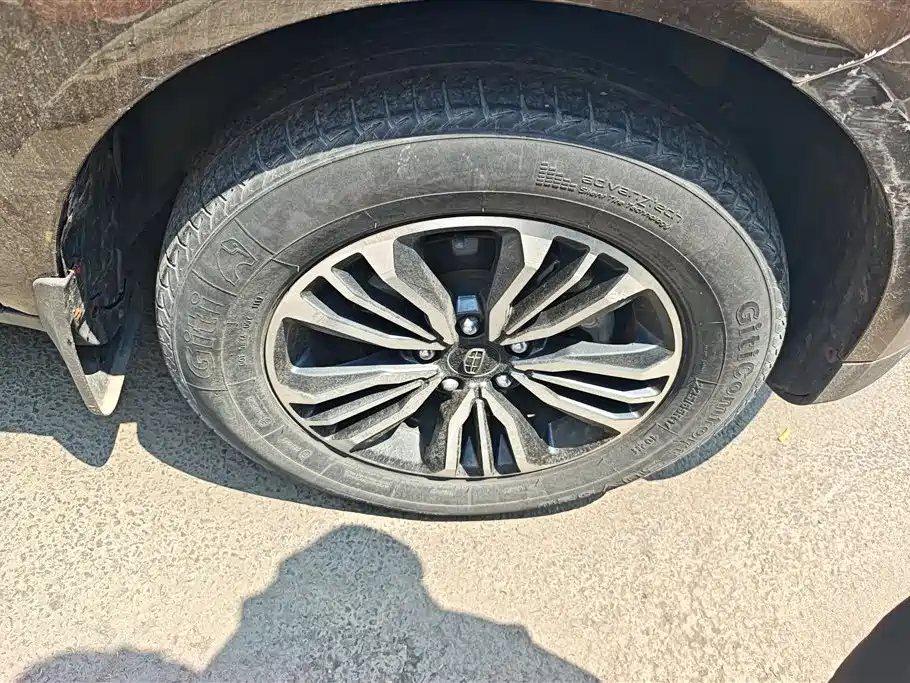 Geely Vision X6 X6 2016 1.8L MT Luxury