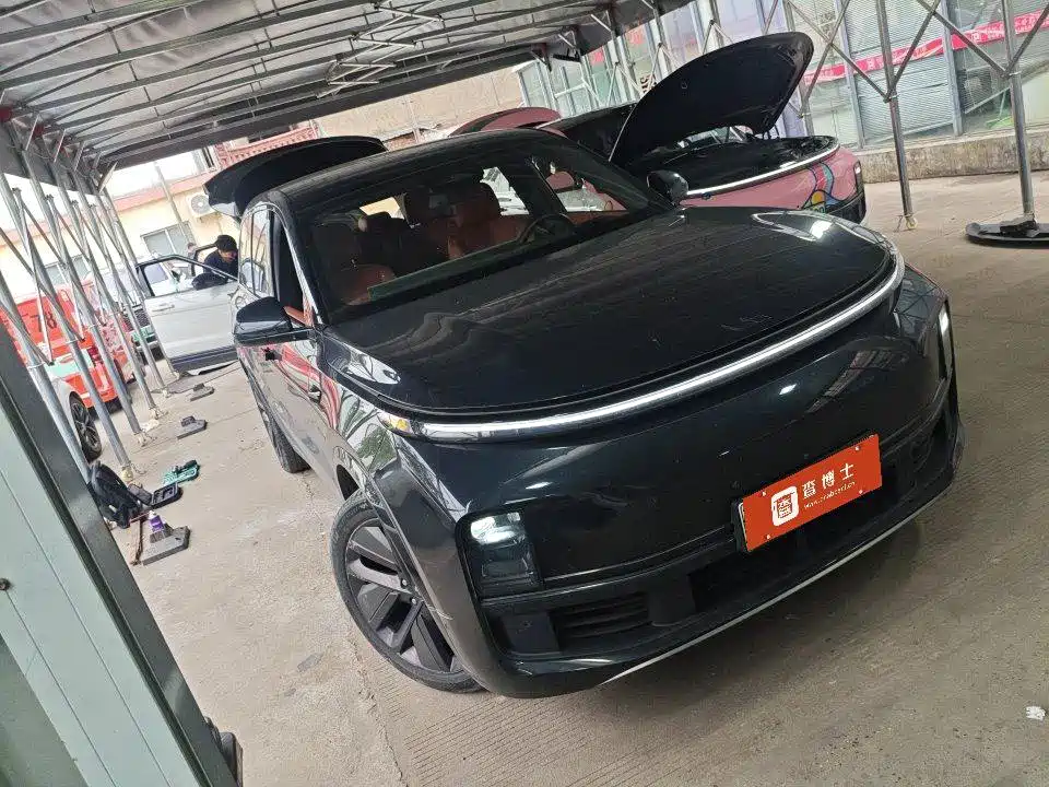 Li Auto Li L9 — миниатюра 2