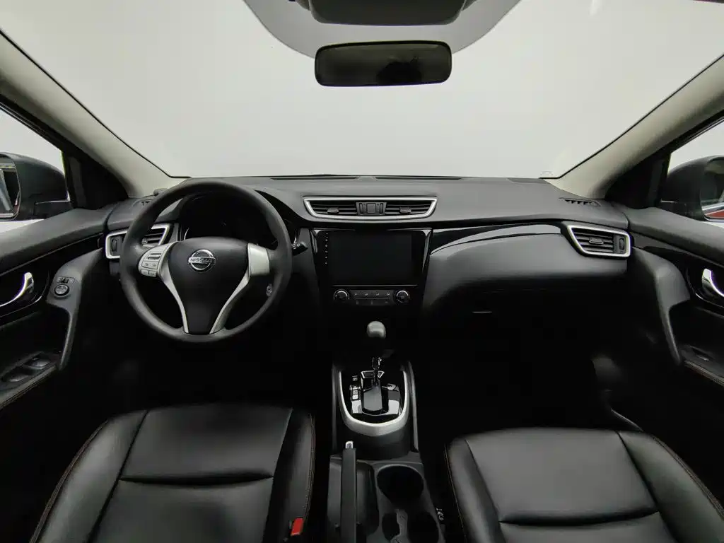 Nissan Qashqai — миниатюра 5