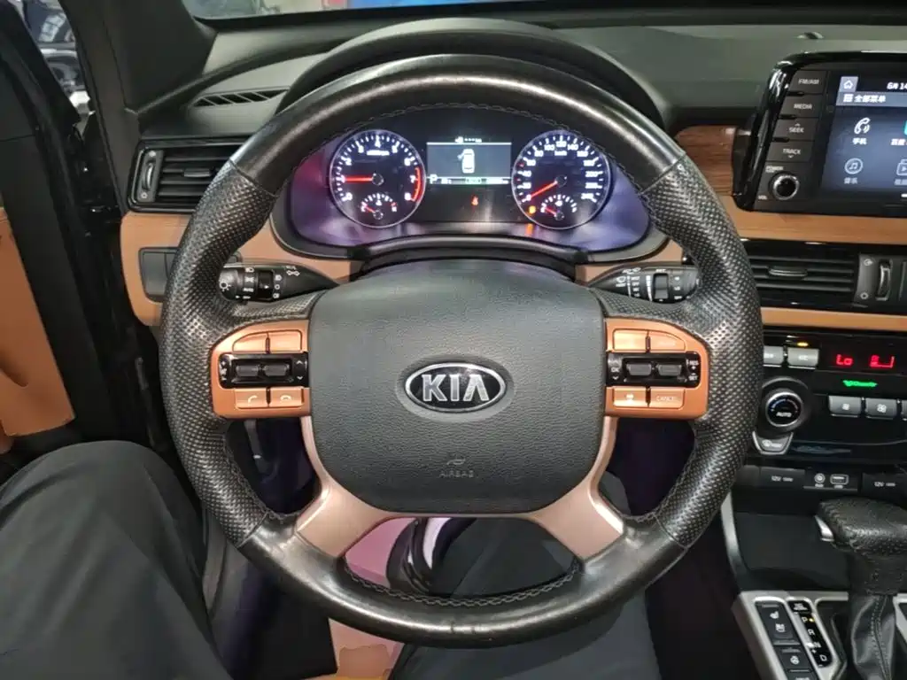 Kia KX7 — миниатюра 7