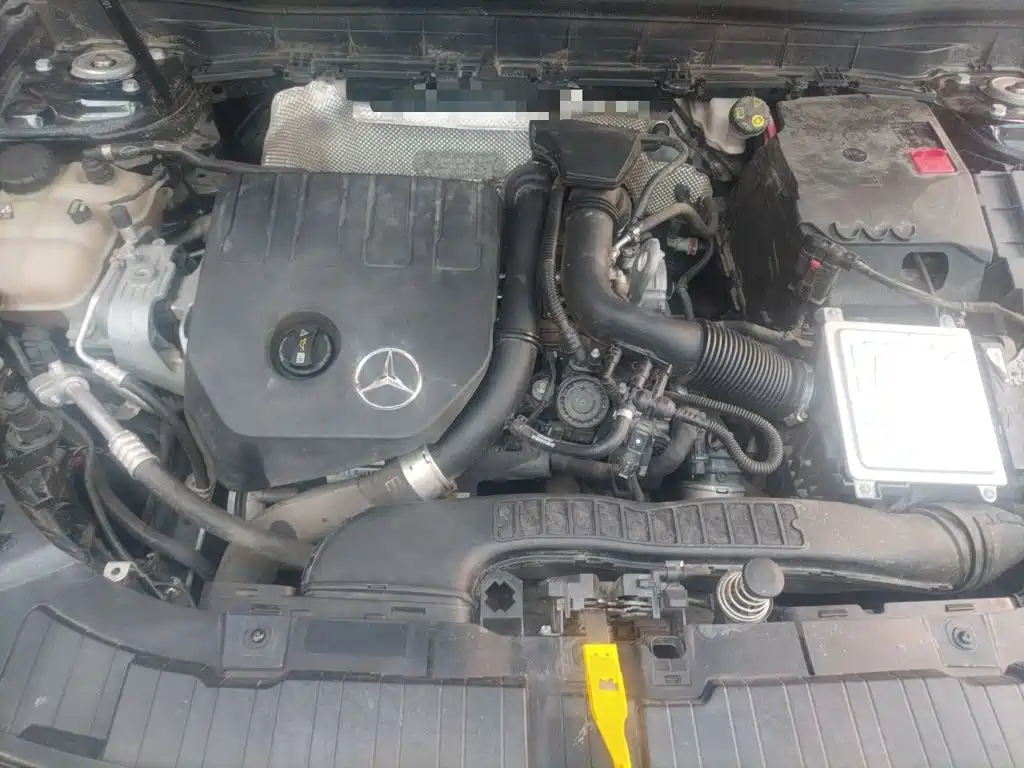 Mercedes-Benz GLB — миниатюра 21