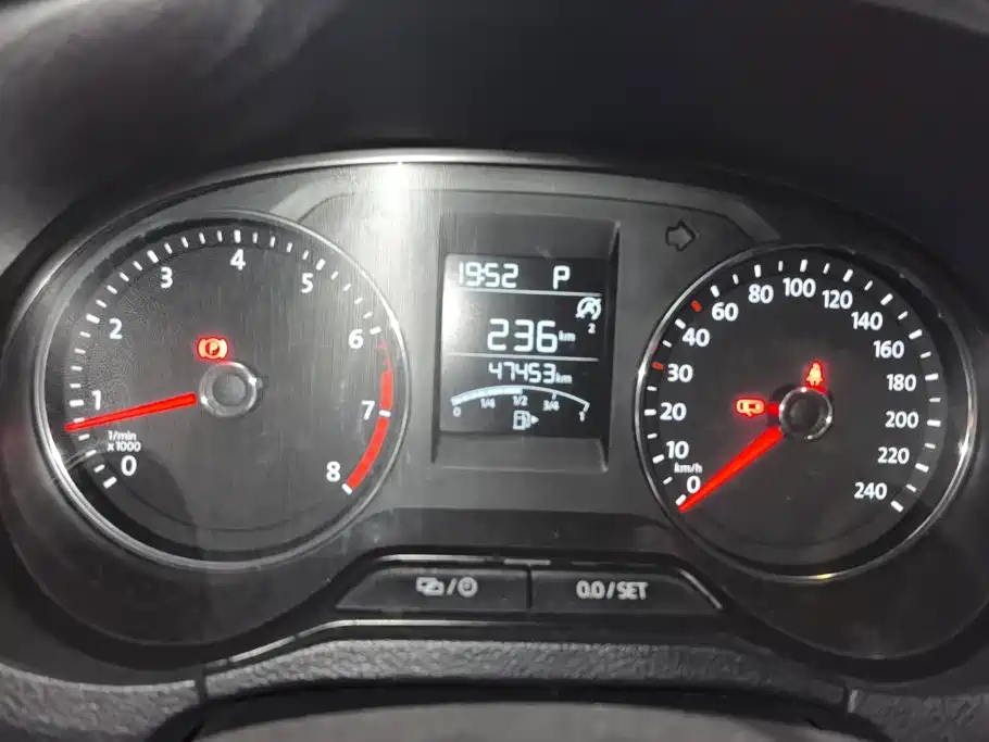 Volkswagen Polo — миниатюра 14