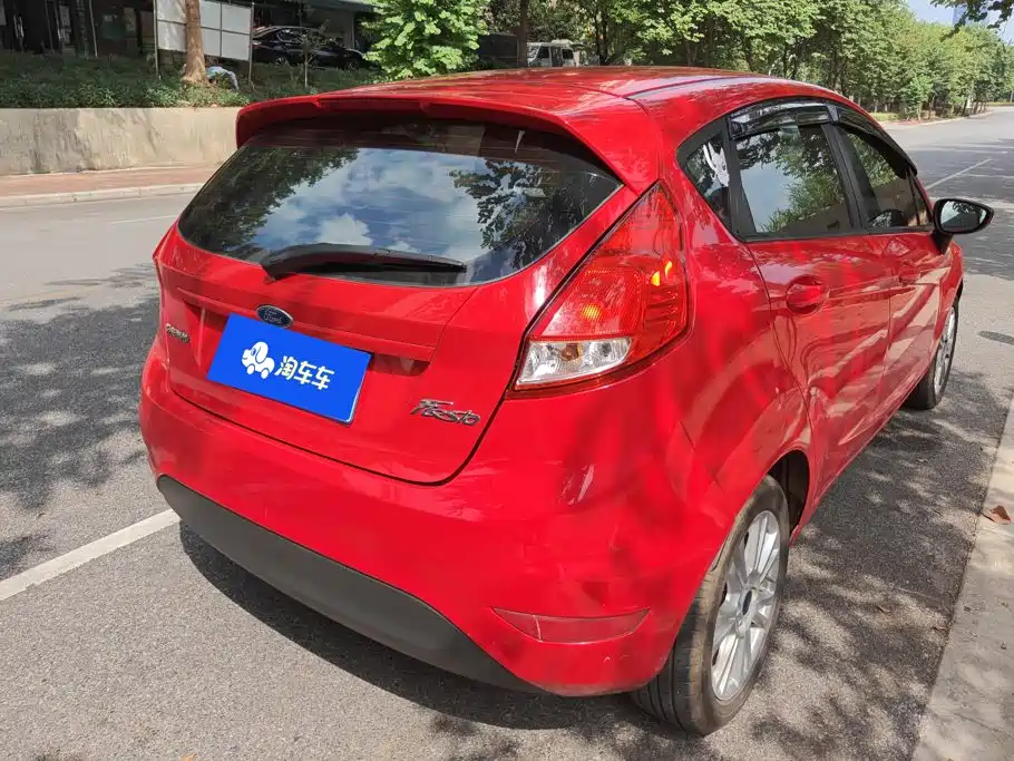 Ford Fiesta — миниатюра 3