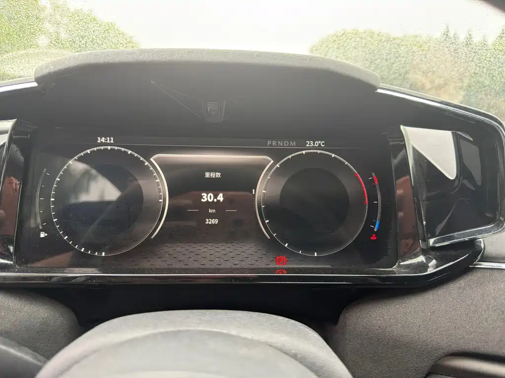 Aston Martin V8 Vantage 2024 4.0T V8 Coupe