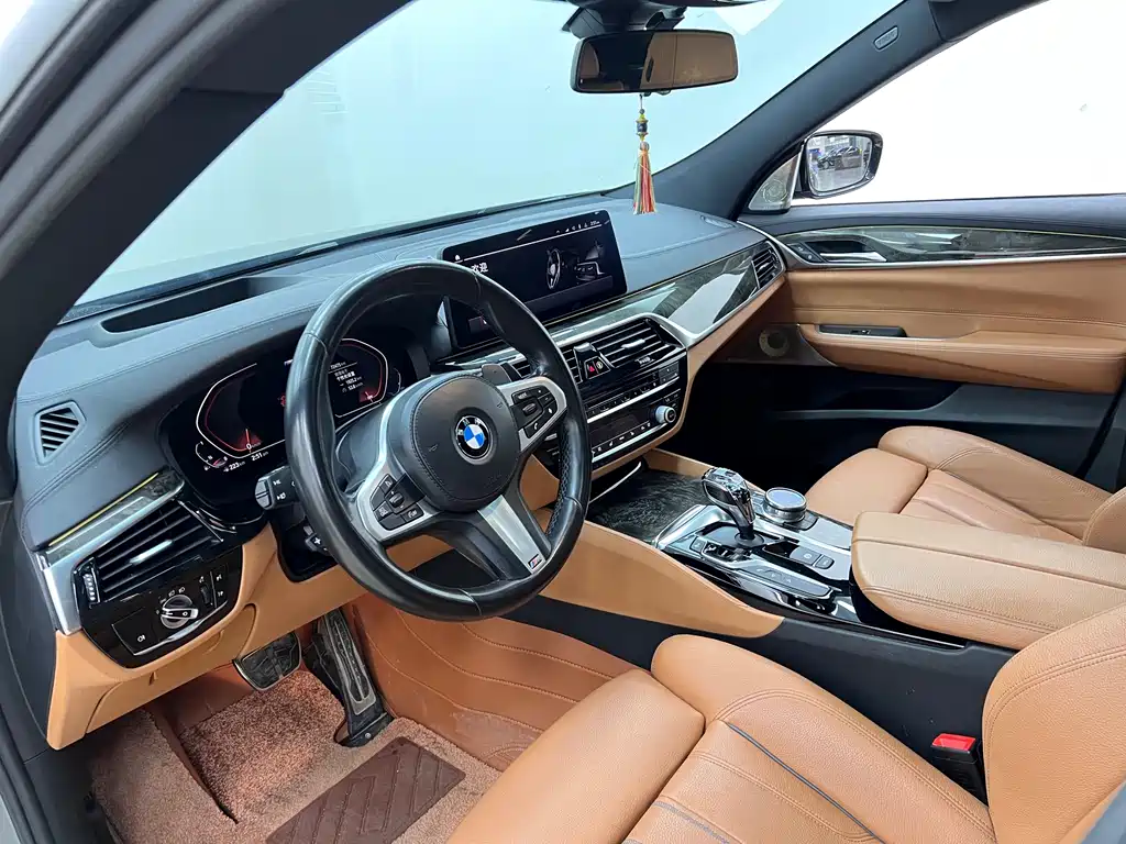 BMW 6 SERIES GT