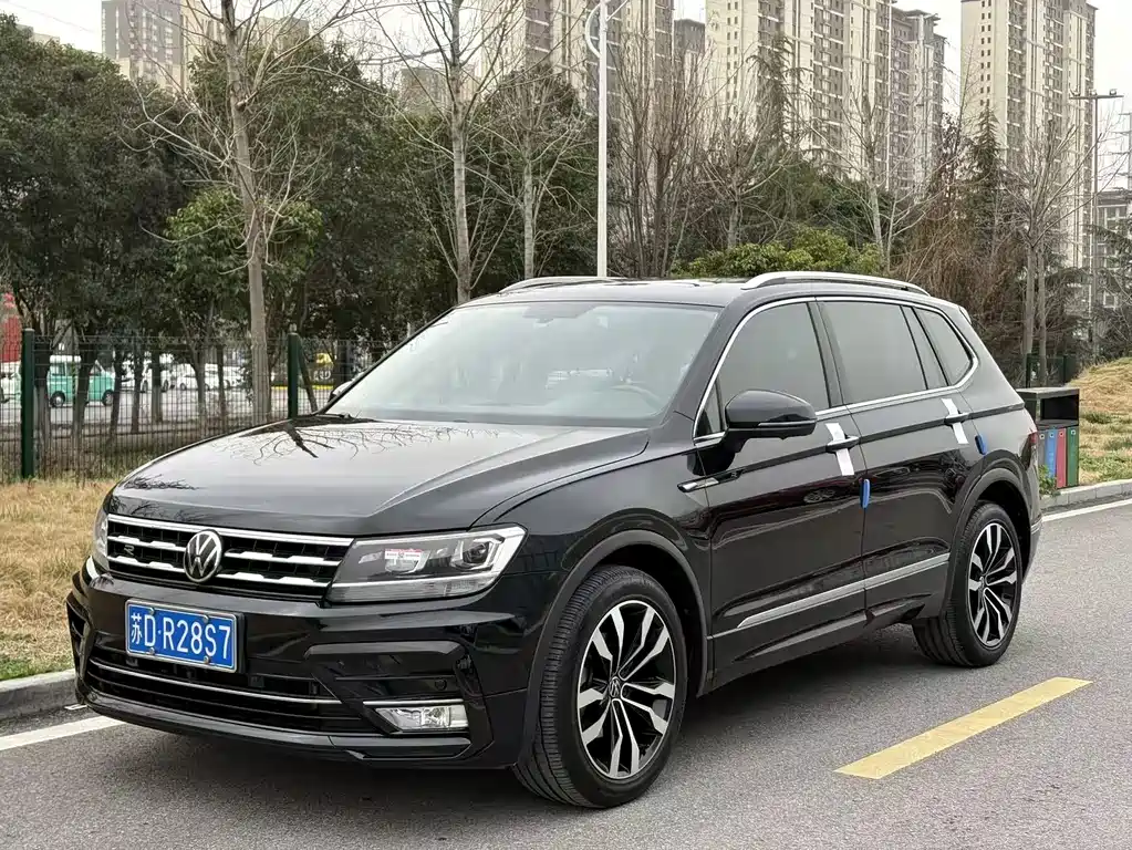 Volkswagen Tiguan L 2020