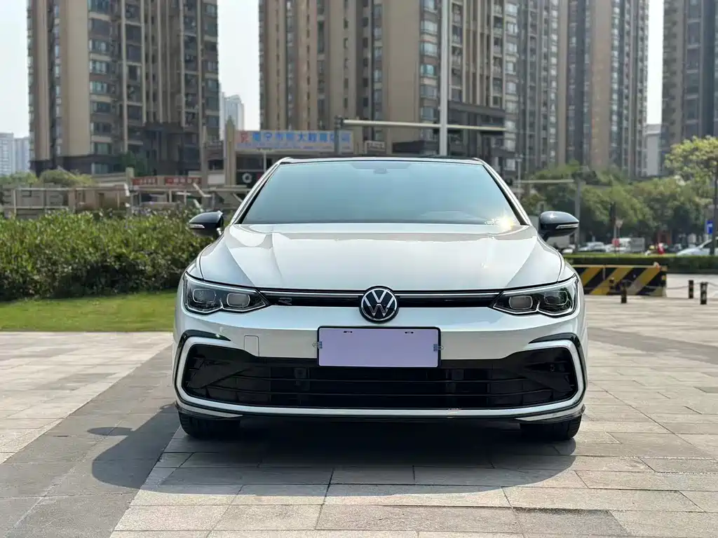 Volkswagen Golf — миниатюра 2