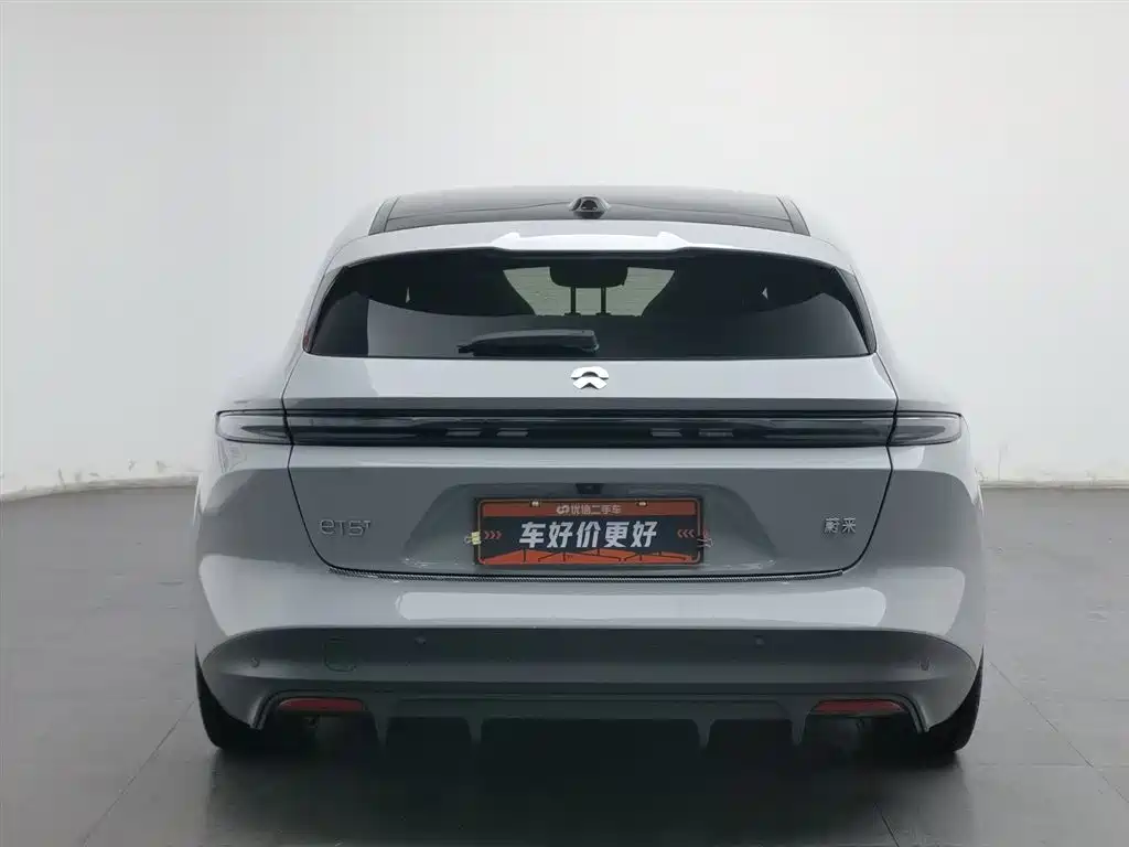 NIO NIO ET5T