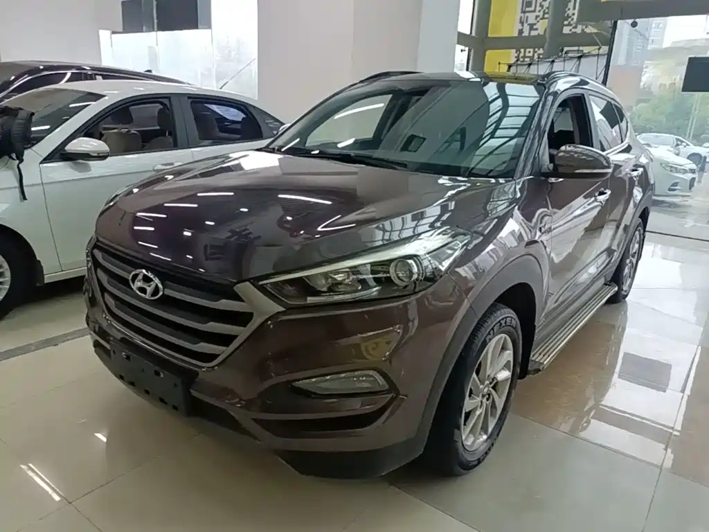 Hyundai Tucson 2015 1.6T DCT 2WD Smart Type