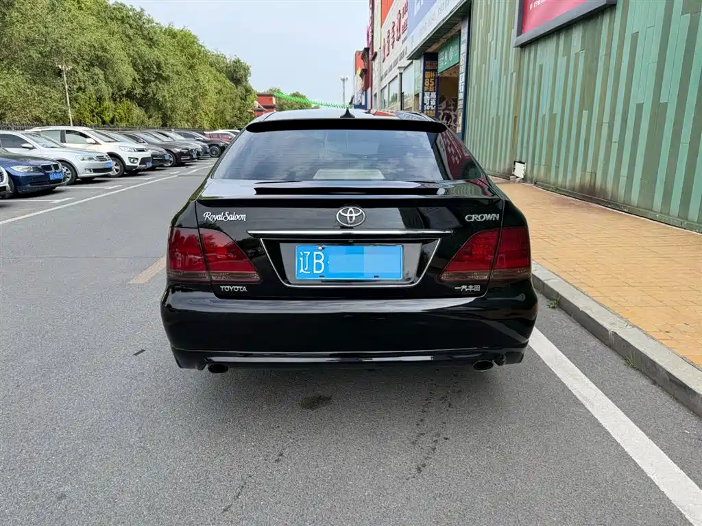 Toyota Crown 2005 3.0L Royal Saloon G