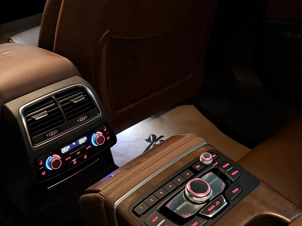 Audi A6L — миниатюра 14
