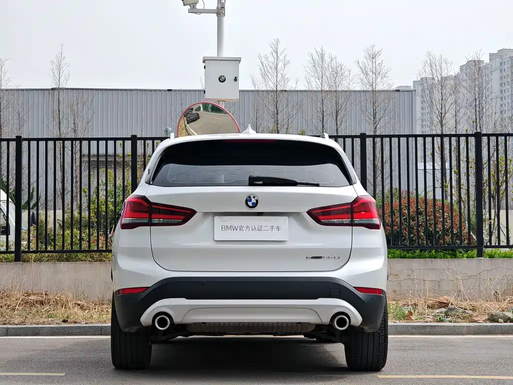 BMW X1 2022 sDrive25Li Lead