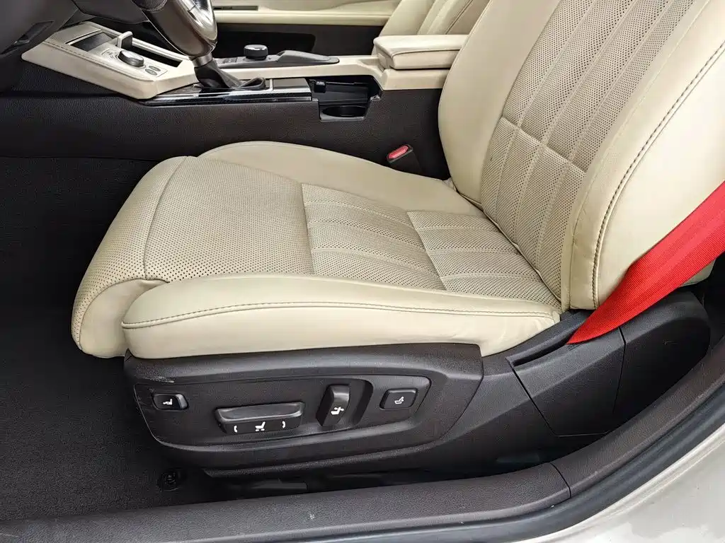 Lexus ES — миниатюра 20