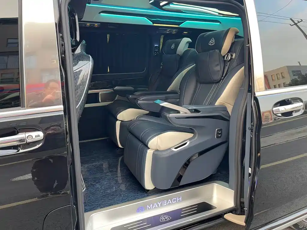 MERCEDES-BENZ V CLASS