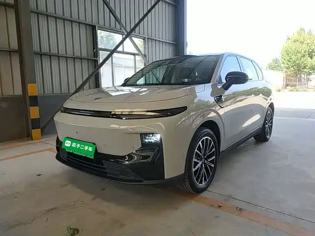 2025 Leapmotor B10