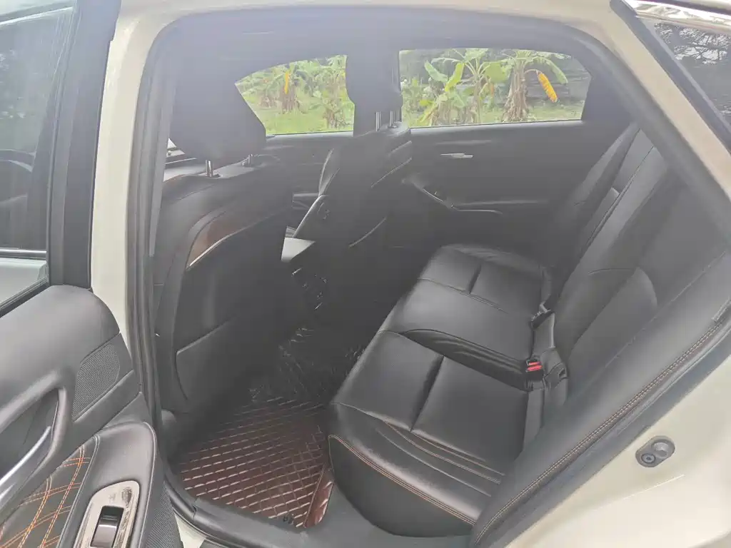 Toyota Avalon 2.0L Select Edition, фото 5