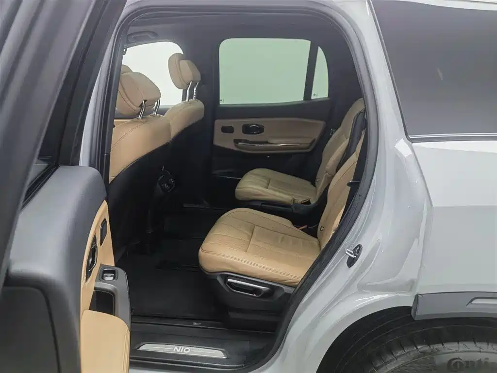 NIO NIO ES8