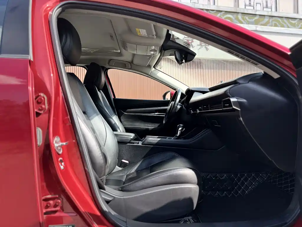 Mazda 3 Axela — миниатюра 22