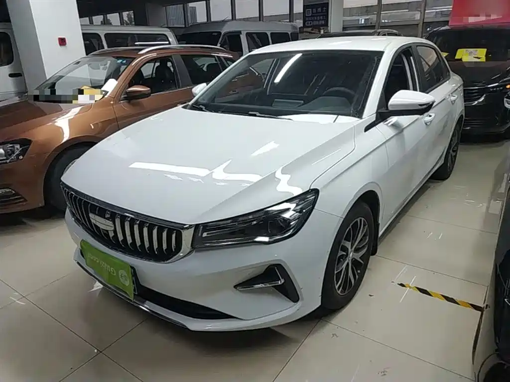 Geely Emgrand 2026
