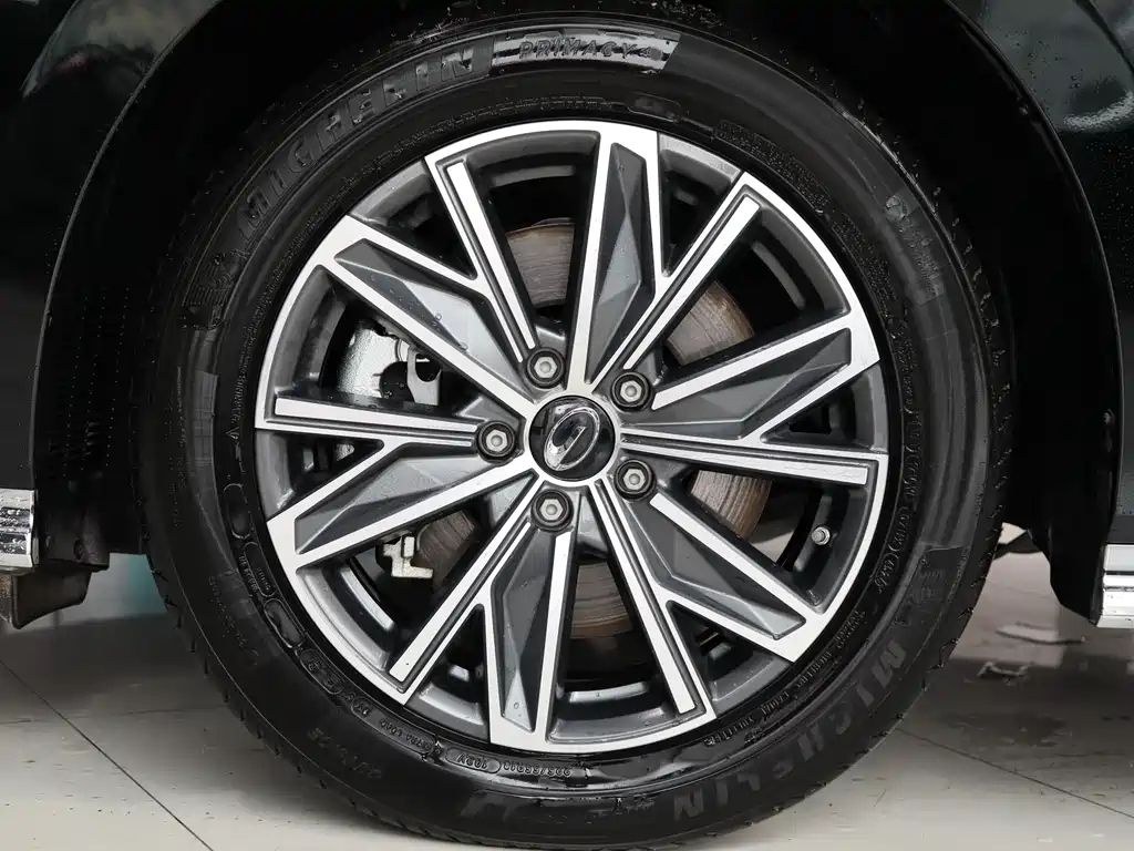 GAC M8