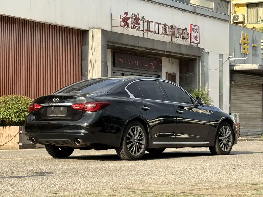 Infiniti Q50L — миниатюра 11