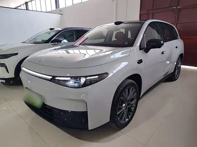 2025 Leapmotor C10