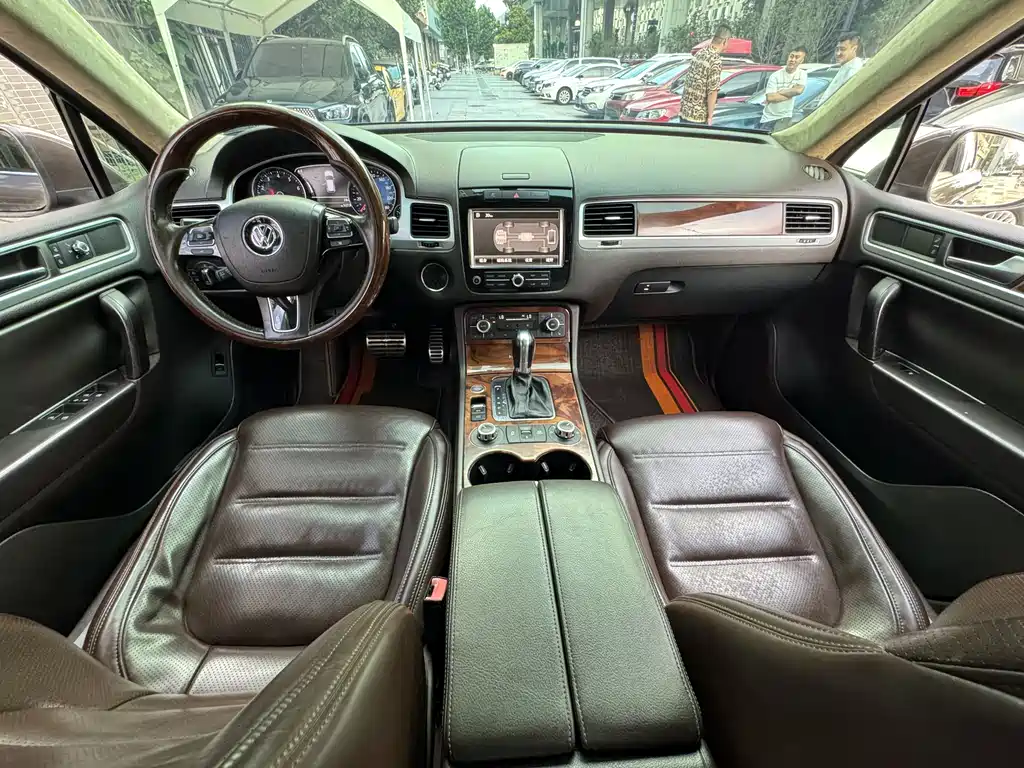 Volkswagen Touareg 2011 3.0TSI Hybrid