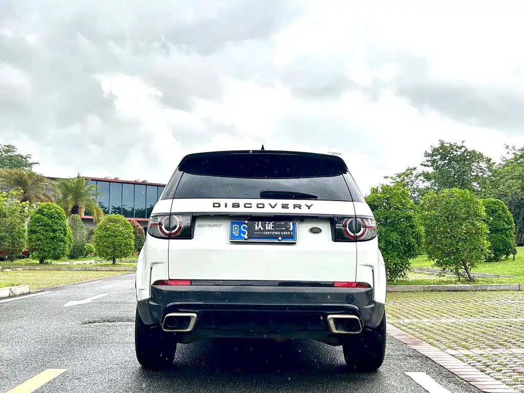 Land Rover Discovery Sport 2018 240PS SE