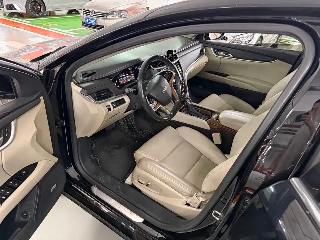 Cadillac XTS — миниатюра 11