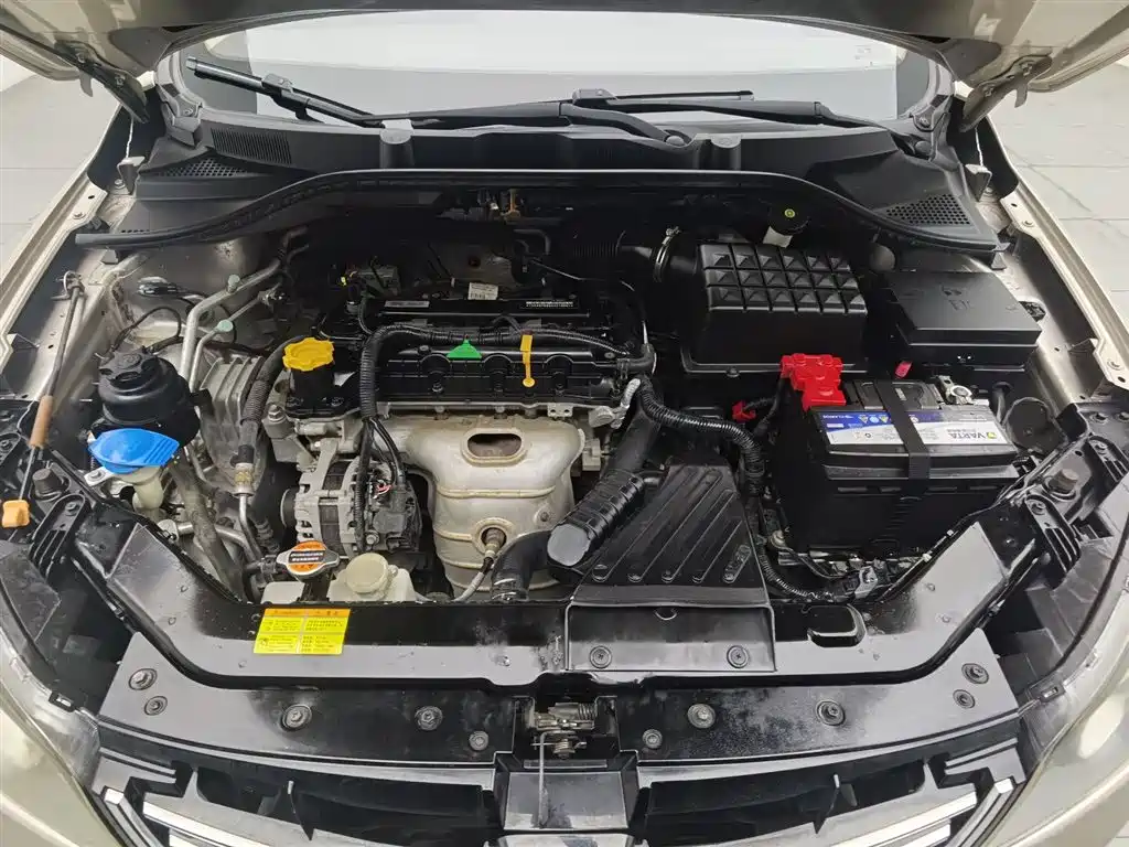 Roewe 350 2015 1.5L MT Luxury