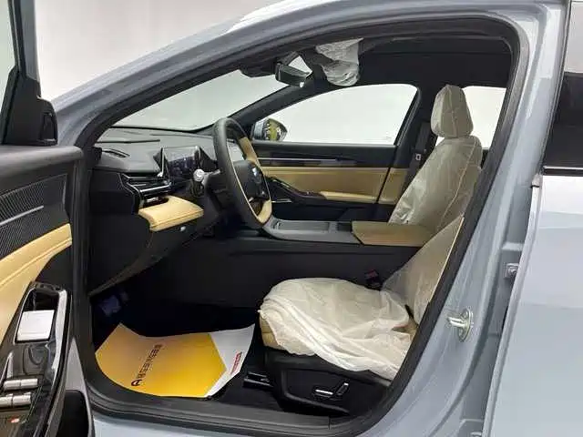 GEELY GALAXY GALAXY L6