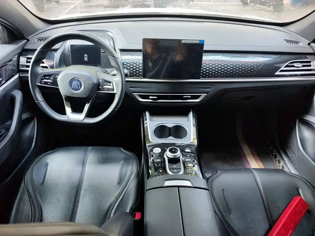 BYD Qin Plus 2023 — фото 12