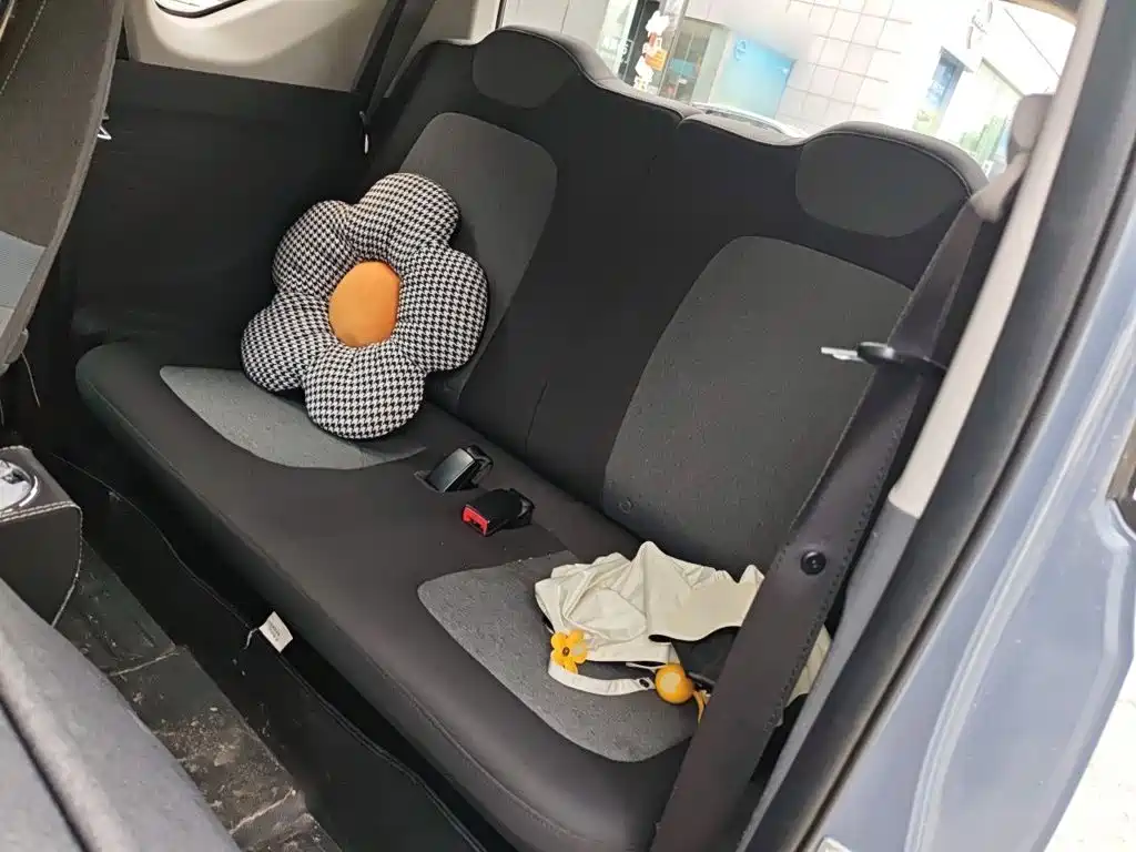 Wuling MINIEV — миниатюра 13